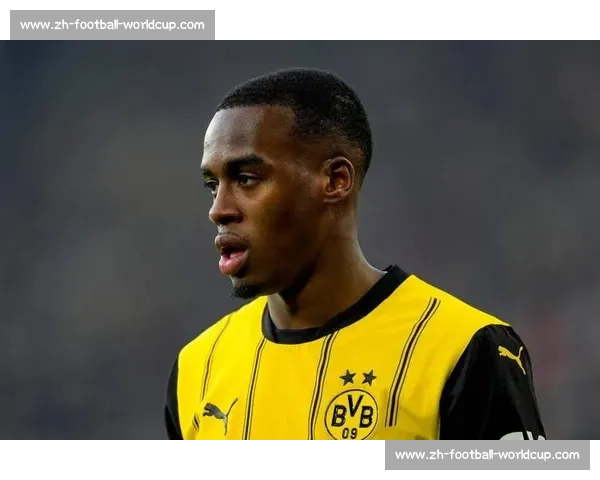 罗马诺确认!切尔西敲定吉滕斯 7 年长约,今夜体检完成关键一步 罗马诺确认!切尔西敲定吉滕斯 7 年长约,今夜体检完成关键一步