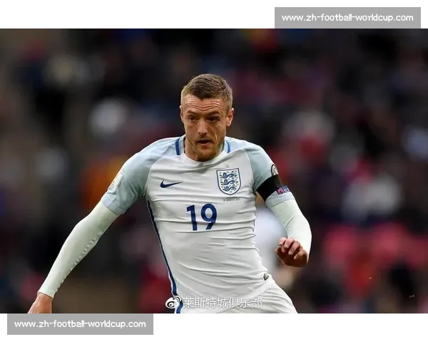 莱斯特城黄金一代重聚！瓦尔迪携家人与马奎尔、麦迪逊共享阿尔加维假期